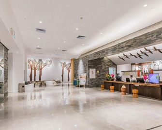 Ceramik Hotel - Fo-šan - Salónek