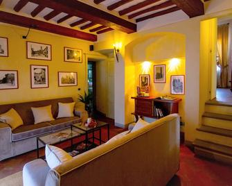 Palazzo Mari - סן ג'ימיניאנו - סלון