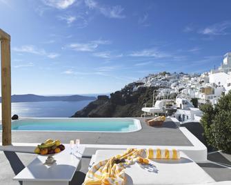Katikies Chromata Santorini - The Leading Hotels of the World - Imerovigli - Alberca