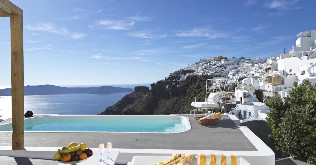 Katikies Chromata Santorini - The Leading Hotels of the World a