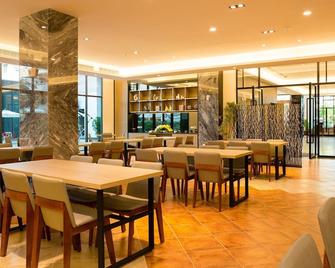 V-Hotel - Taitung City - Restaurant