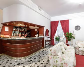 Hotel Astor Victoria - Forte dei Marmi - Bar