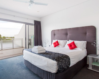 Spinnakers by Rockingham Apartments - Rockingham - Кухня