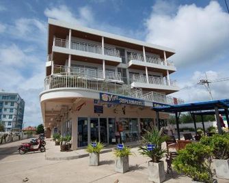 Grand Beach Condo B404 by Malai - Muang Klaeng - Gebouw