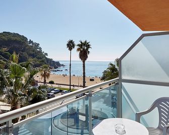 Hotel Surf Mar - Lloret de Mar - Balcony