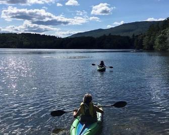 Lakefront All-Season Beauty And Fun! - Jaffrey