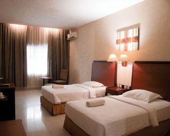 Hotel Mariat Sorong - סורונג