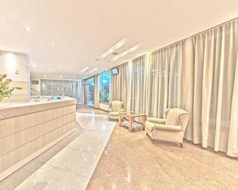 San Michel Hotel - Taubaté - Lobby