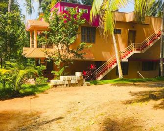 Ganesh House Ayurveda Homestay - Kovalam - Budynek