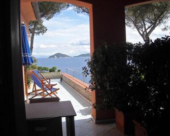 Residence Intur - Marciana Marina - Balkon