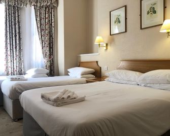 Ullswater Hotel - Bournemouth - Camera da letto
