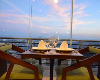 Rumah Highlands Hotel - Cebu City - Balcony
