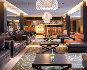 S Ratchada Leisure Hotel - בנגקוק - טרקלין