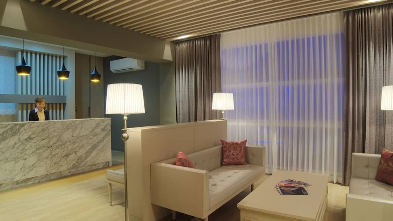 The Raya Surawong Bangkok