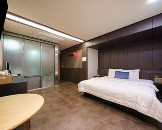 Gyeongju Icon - Gyeongju - Habitación