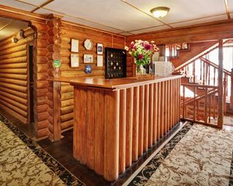 Hotel Hutorok - Volgograd - Front desk