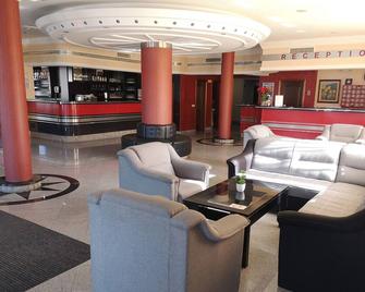 Hotel Elegance - Belgrado - Lobby