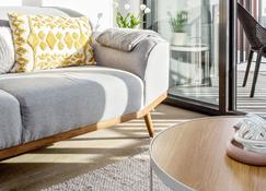Palmerston St Apartments by Urban Rest - Melbourne - Sala de estar