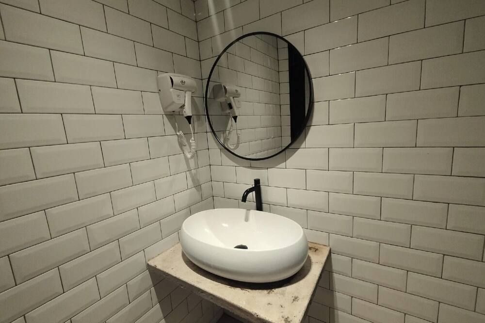 Smile Hotel Serdang South City - Seri Kembangan - Bad