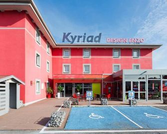 Enzo Hotels Reims Tinqueux - Tinqueux