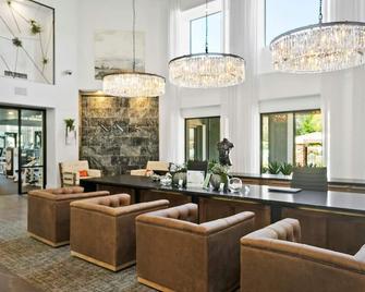 Golf Lover's CozySuites Kierland Commons - Scottsdale - Lounge