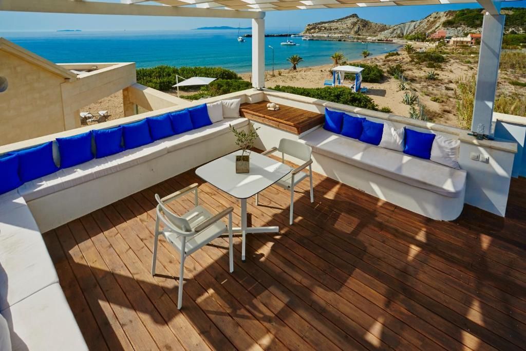 أكانثا بوتيك هوتل