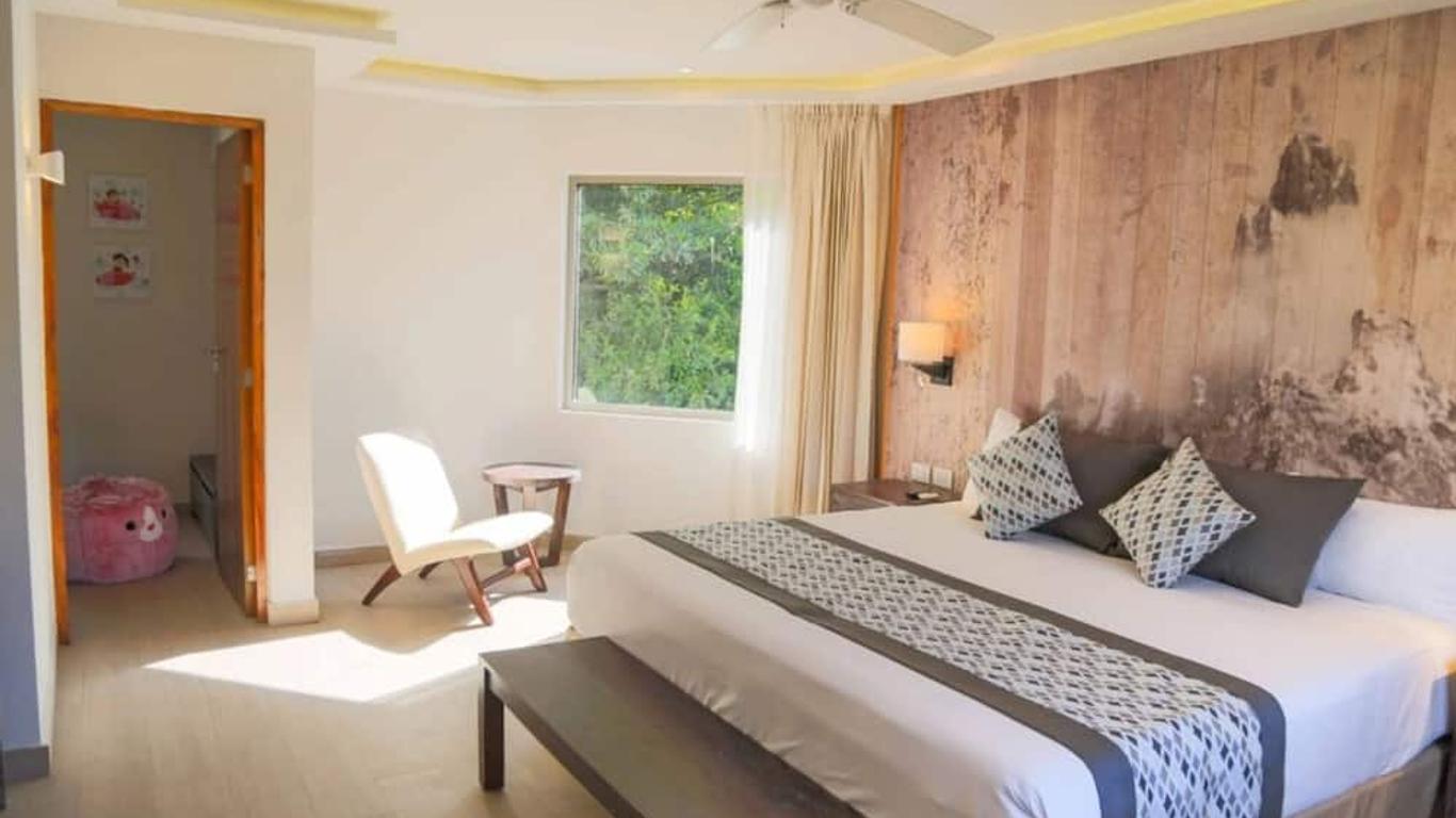 Sandos Caracol Nature Resort & Water Park