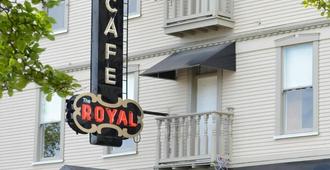 Royal Hotel - Chilliwack