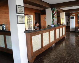 Rosvenil Hotel - Tacloban City - Front desk