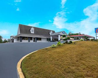Motel 6 Byron Ga - Byron - Gebäude