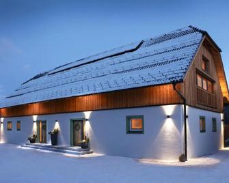 Landschützer's Country Suites - Mariapfarr - Edificio