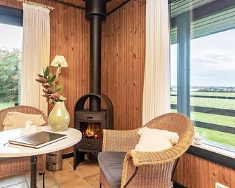 8 person holiday home in Svendborg-By Traum - Svendborg - Wohnzimmer