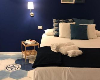 Be Blu Apartment - Неаполь