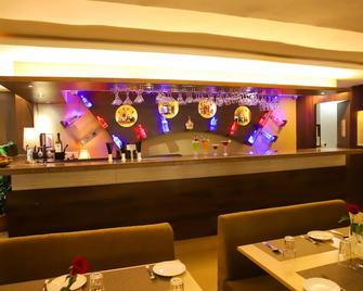 Boshan Hotels - Mapusa - Bar