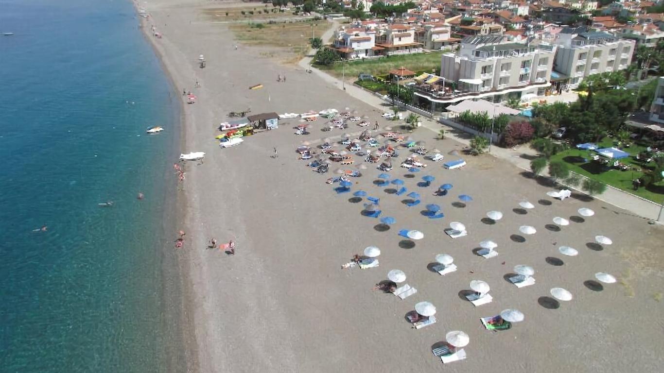 Dogan Beach Resort & Spa Hotel