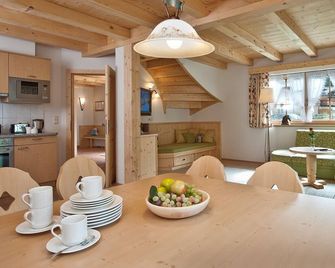 Brugger Chaletdorf - Mayrhofen - Sala pranzo