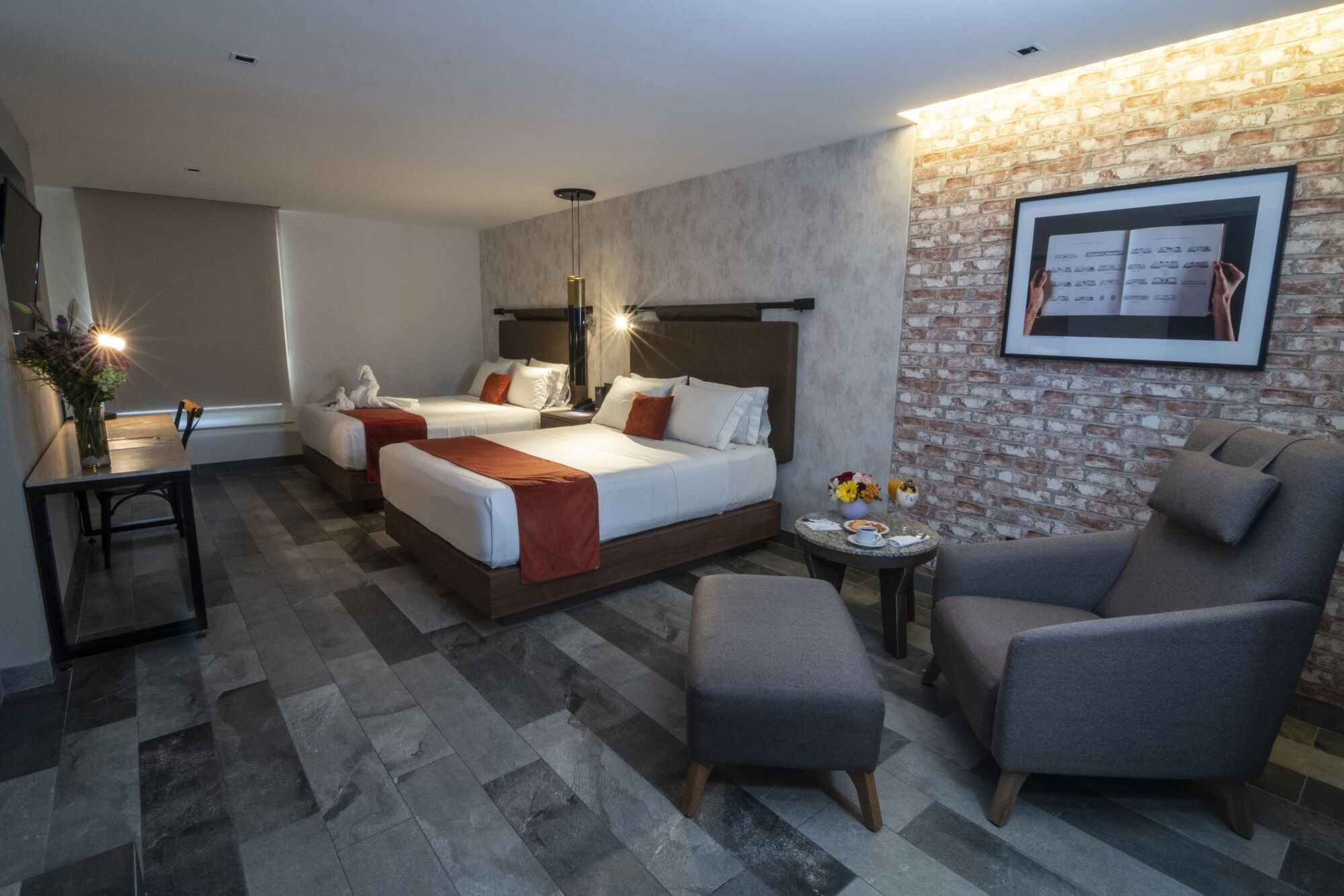 Hotel Ronda Minerva - Guadalajara - Quarto