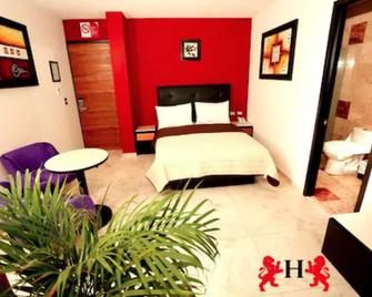 Hotel Leones - Puebla City - Bedroom