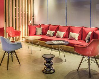 Ibis Porto Alegre Assis Brasil - פורטו אלגרה - טרקלין