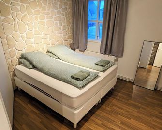 Central Apartments - Вестманнові острови - Спальня