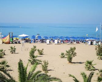 The Sea View Apartments - Réthymnon - Plage