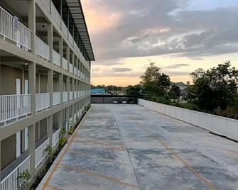 The Peach hotel - Phetchaburi - Outdoors view