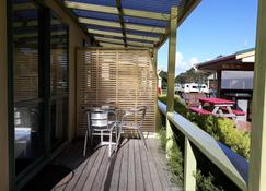 Whatuwhiwhi Top 10 Holiday Park - Kaitaia - Balcony