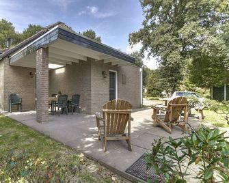 Luxury Villa in De Pier With Sauna - Uden - Patio