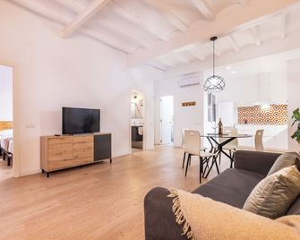 Cavallers Suites - Unik Vacation - Tarragona - Sala de estar