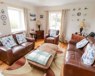 Ben View - Renvyle - Living room