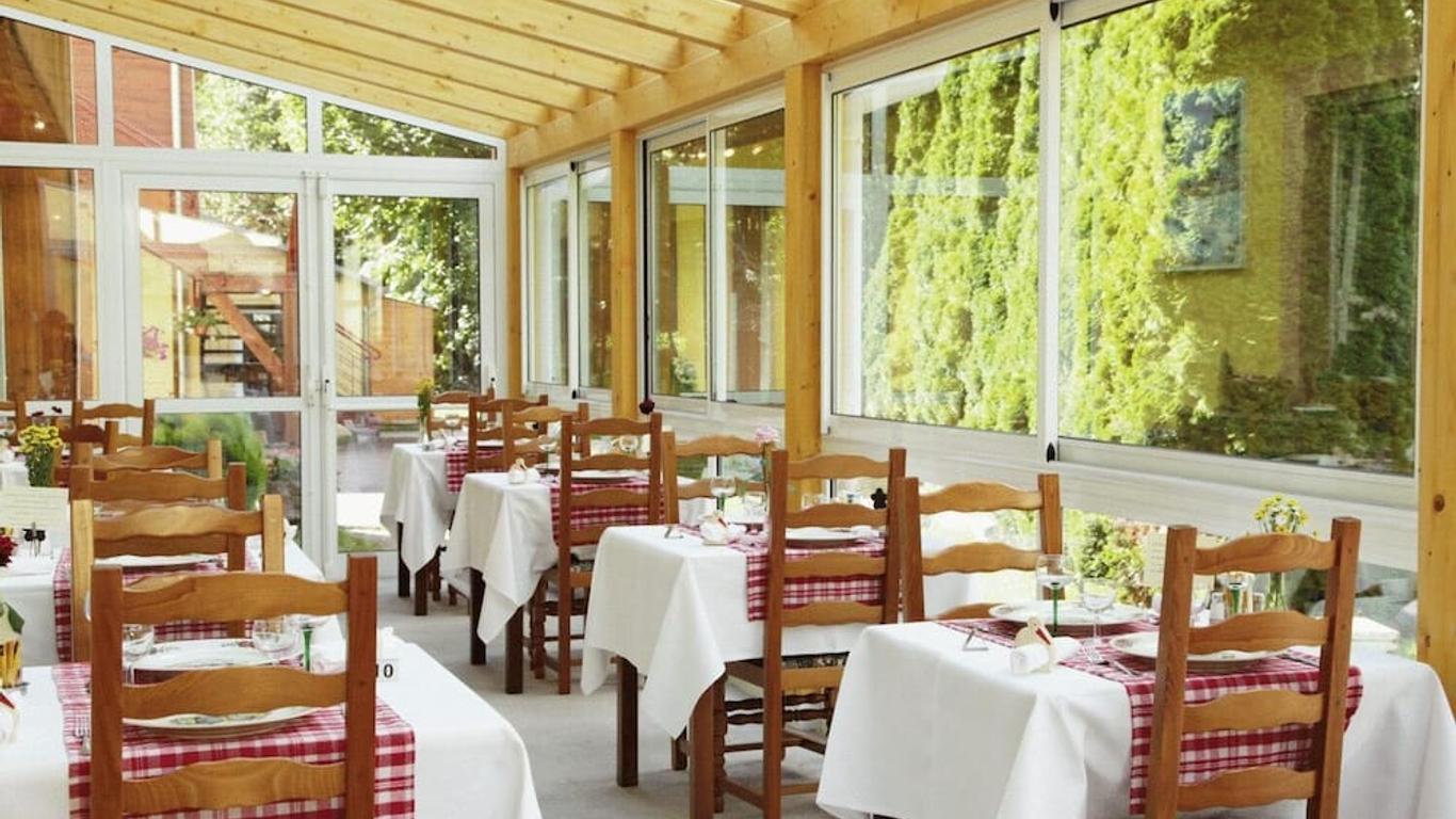 هوتل ديلا بوست - لوجيس دي فرانس