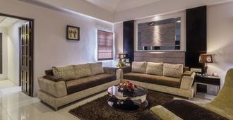 Regenta Resort Bhuj - Bhuj - Sala de estar