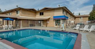 Motel 6 Spokane, Wa - West - Spokane - Pool