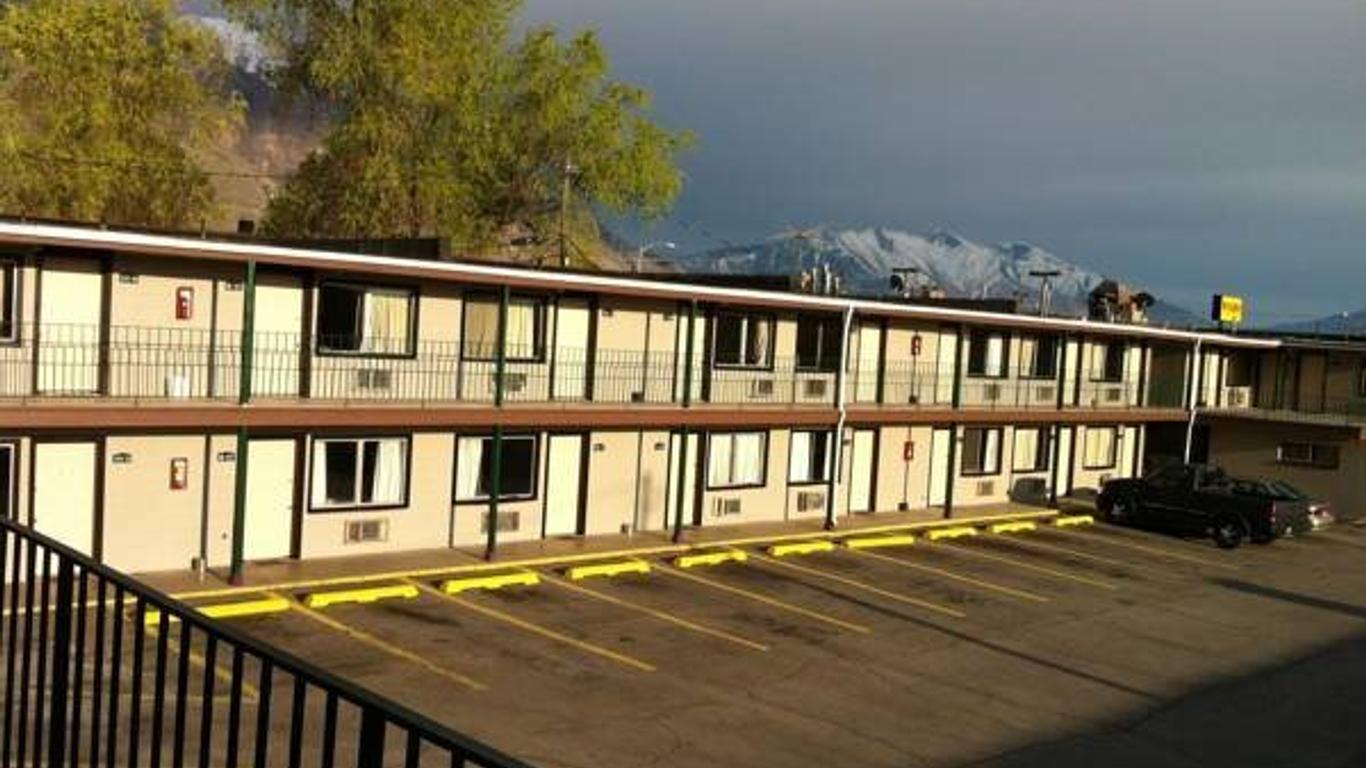 Provo Inn & Suites